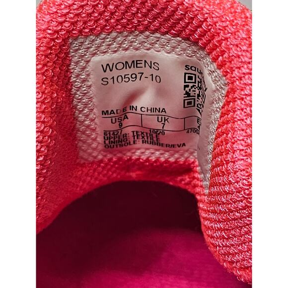 Women's Brooks Saucony Endorphin Speed Running Shoes Size 9 White and aqua - Picture 5 of 5